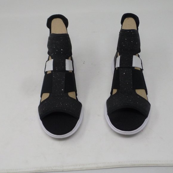 sorel explorer gladiator sandal